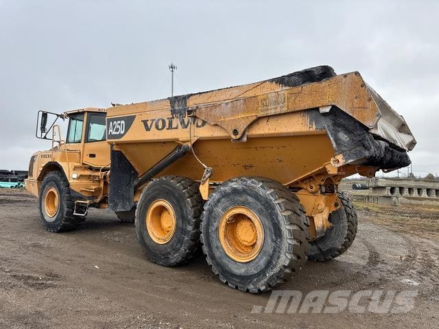 Volvo A25D Kĺbové nákladné autá