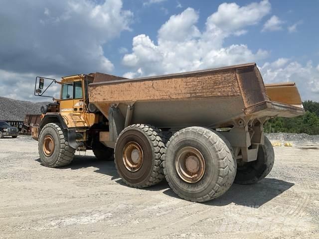 Volvo A35C Kĺbové nákladné autá