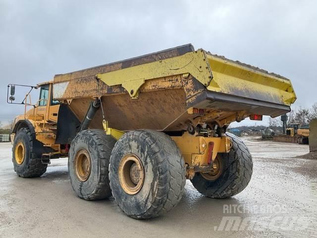 Volvo A40D Kĺbové nákladné autá