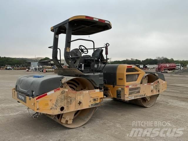 Volvo DD120B Tandemové valce