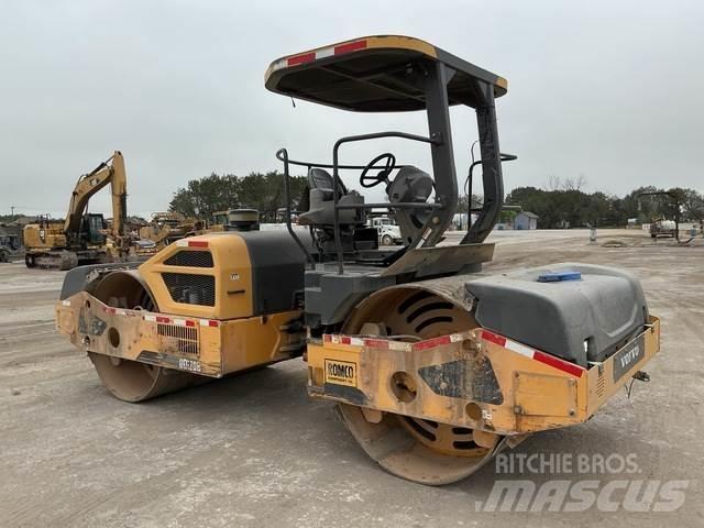 Volvo DD120B Tandemové valce