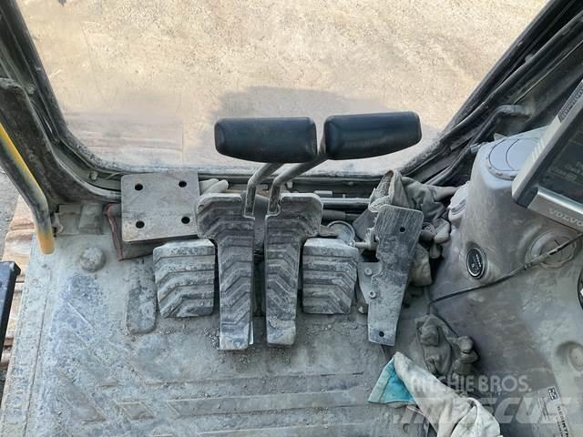 Volvo EC480 Pásové rýpadlá