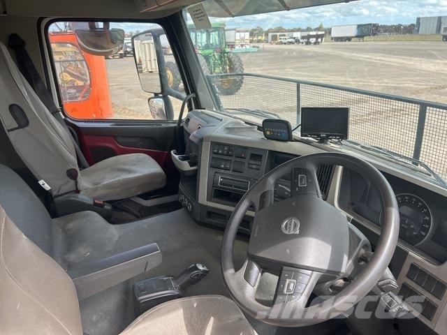 Volvo FM11 Kombinované/Čerpacie cisterny
