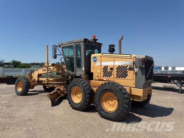 Volvo G720 VHP Grejdery