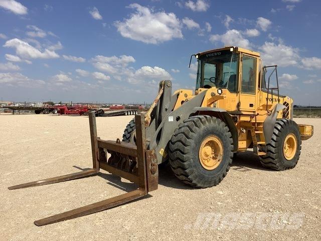 Volvo L110E Kolesové nakladače