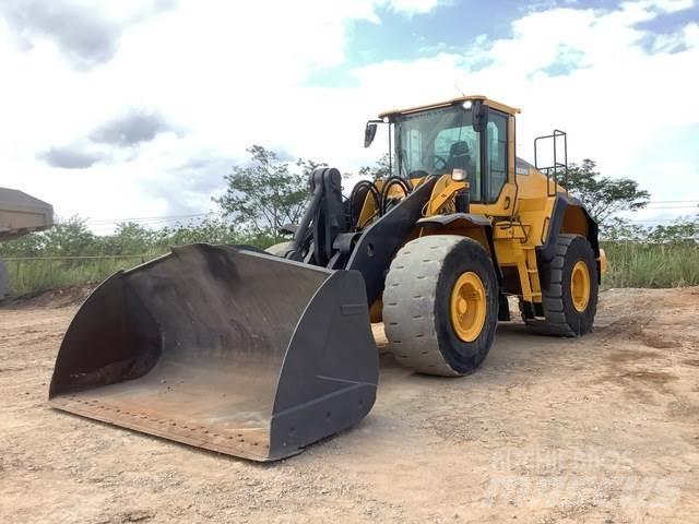 Volvo L150H Kolesové nakladače