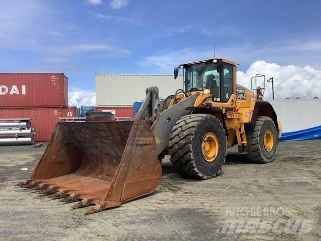 Volvo L220H Kolesové nakladače