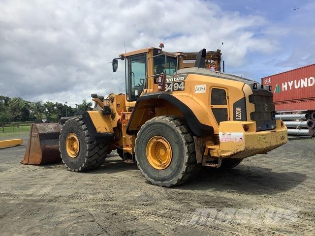 Volvo L220H Kolesové nakladače