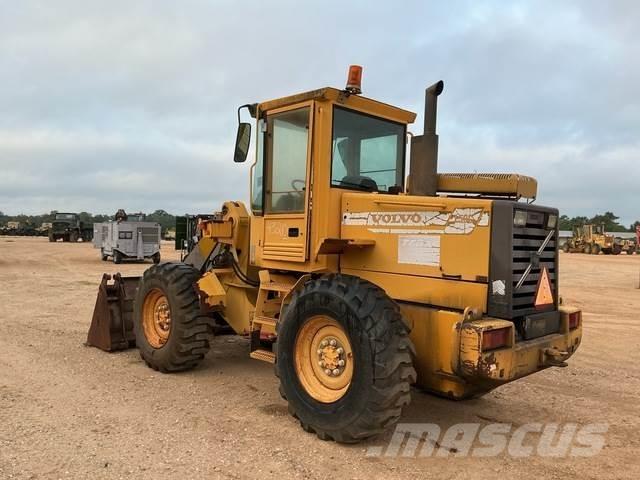 Volvo L50C Kolesové nakladače