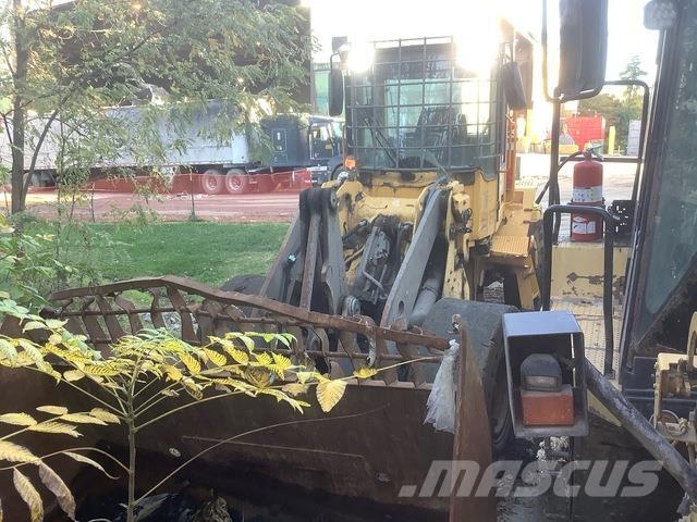 Volvo L90E Kolesové nakladače