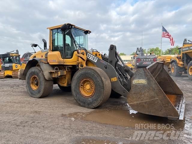 Volvo L90G Kolesové nakladače
