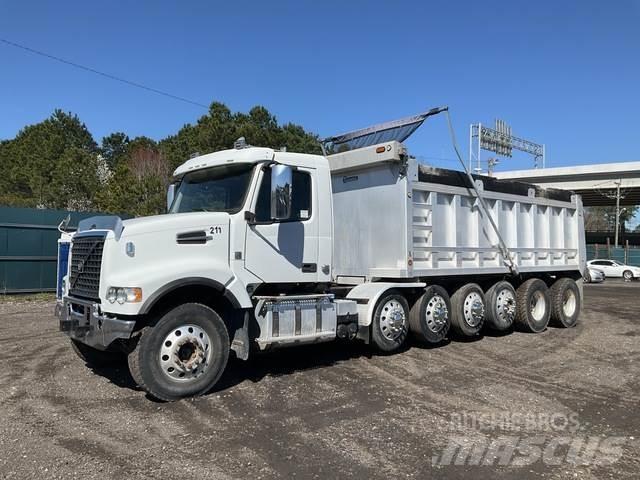 Volvo VHD Sklápače