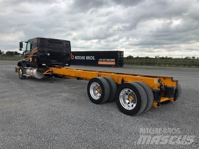 Volvo VHD64F Kabíny a interiér