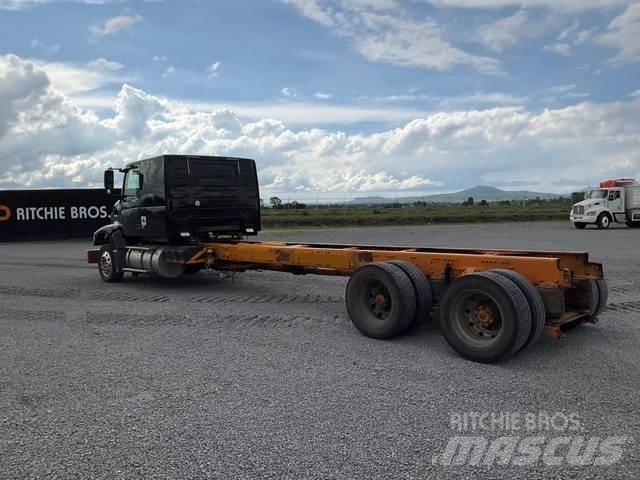 Volvo VHD64F Kabíny a interiér