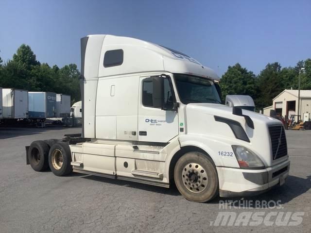 Volvo VNL Ťahače