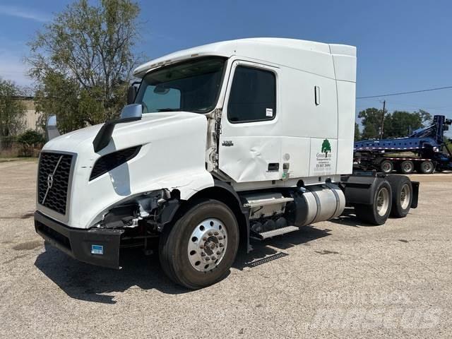 Volvo VNL Ťahače