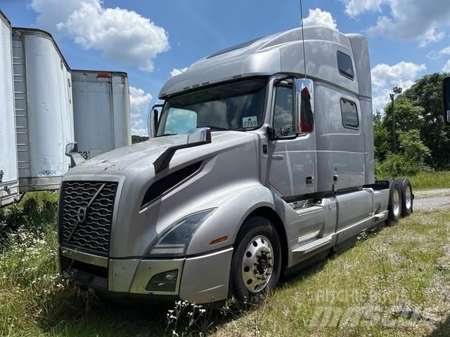 Volvo VNL Ťahače
