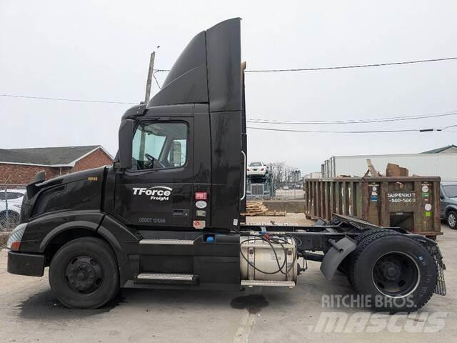 Volvo VNL Ťahače