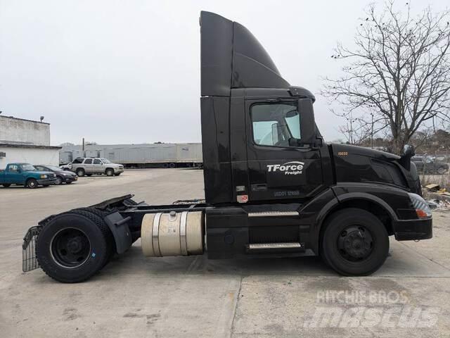 Volvo VNL Ťahače