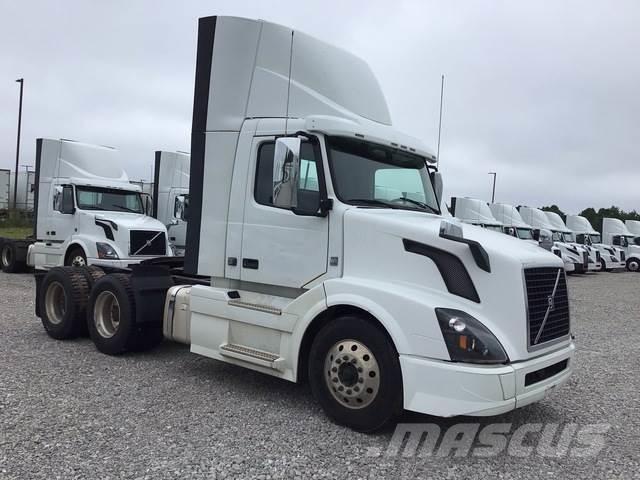 Volvo VNL Ťahače