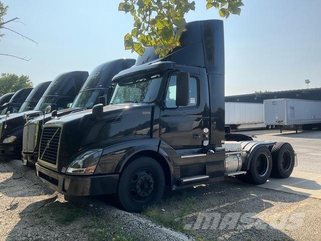 Volvo VNL Ťahače