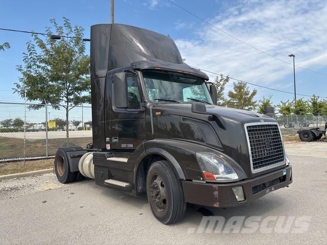 Volvo VNL Ťahače