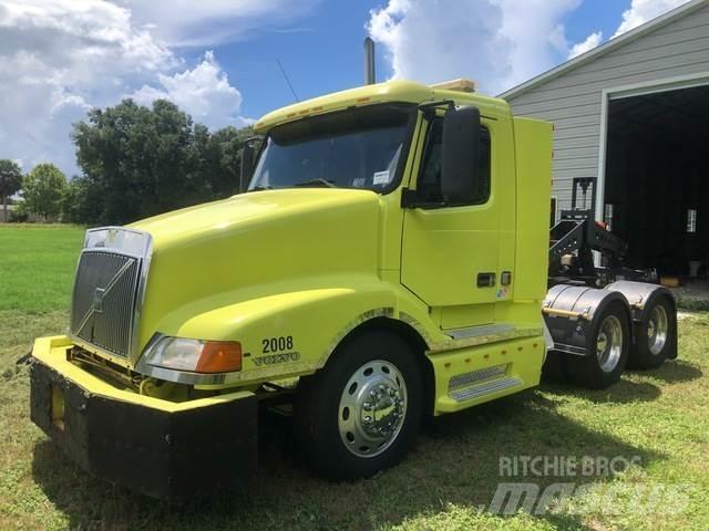 Volvo VNL64T Ťahače