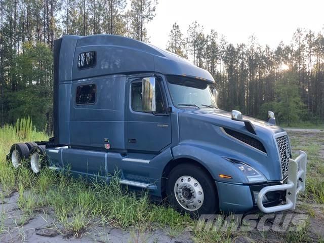 Volvo VNL860 Ťahače