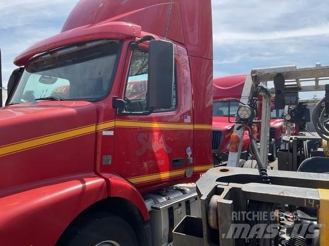 Volvo VNM42T Ťahače