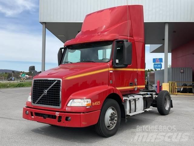 Volvo VNM42T Ťahače