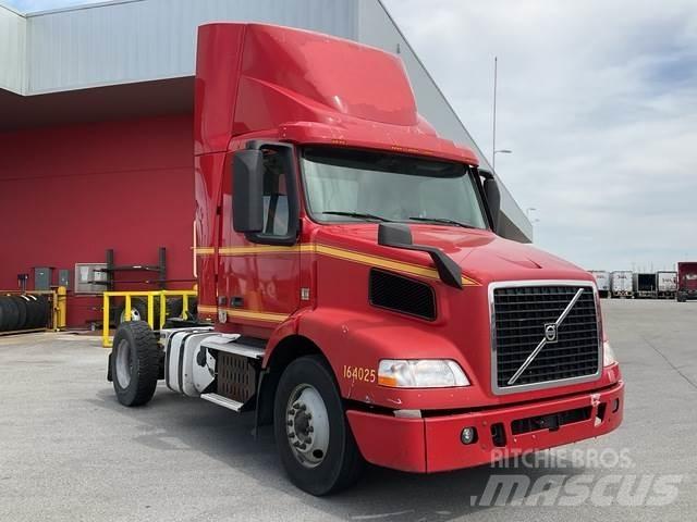 Volvo VNM42T Ťahače