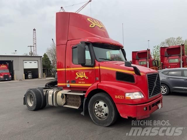 Volvo VNM42T Ťahače