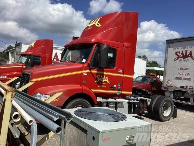 Volvo VNM42T Ťahače