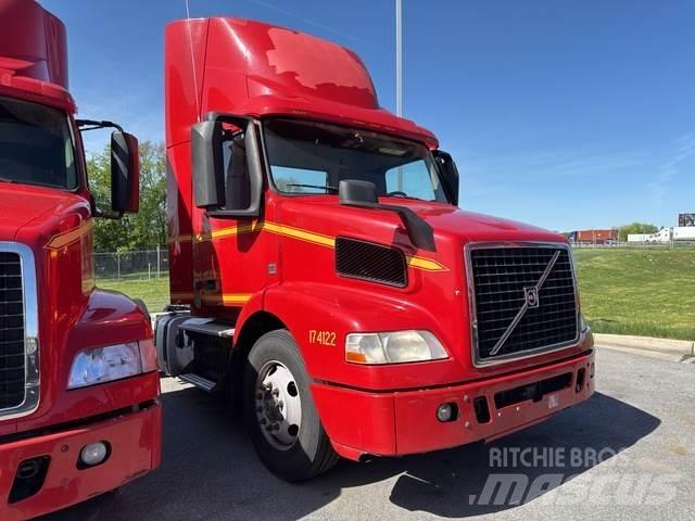 Volvo VNM42T Ťahače