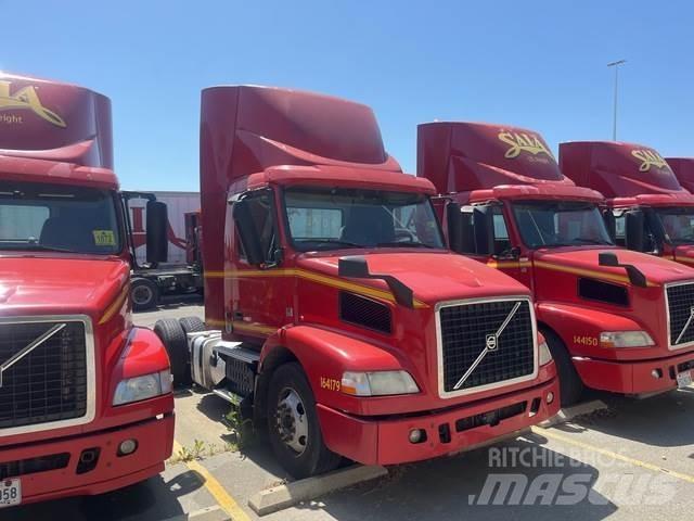 Volvo VNM42T Ťahače