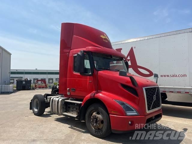 Volvo VNM42T Ťahače