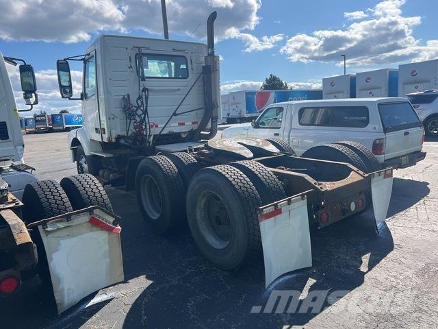 Volvo VNM64T Ťahače