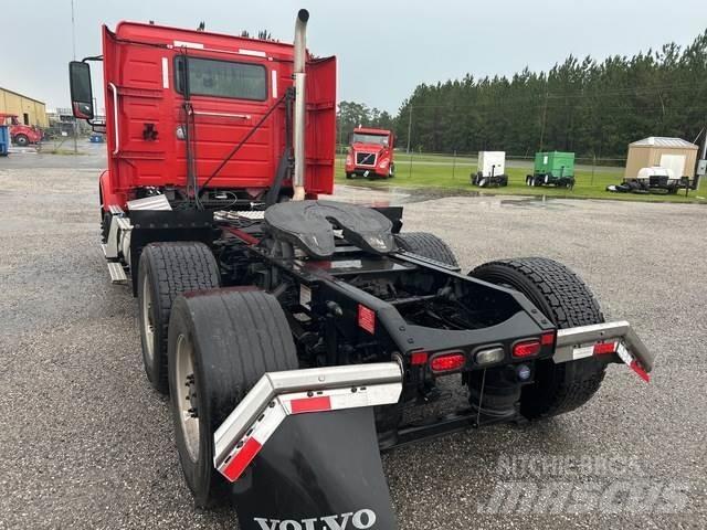 Volvo VNR Ťahače