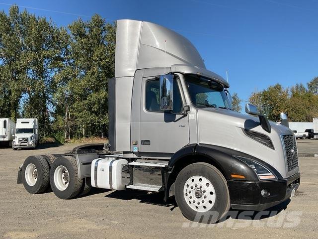 Volvo VNR 300 Ťahače