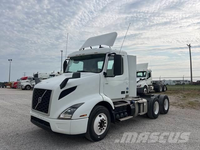 Volvo VNR64300 Ťahače
