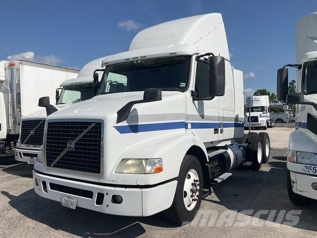 Volvo VNR64T Ťahače