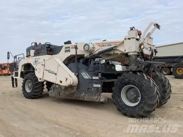 Wirtgen WR2000 Pôdne kompaktory