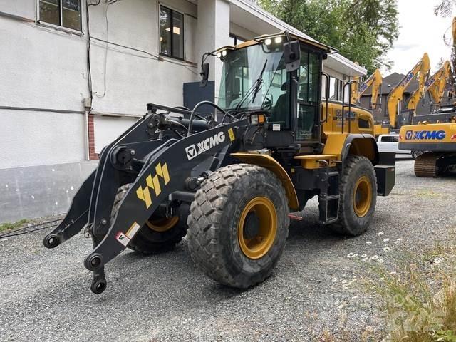 XCMG XC938U Kolesové nakladače