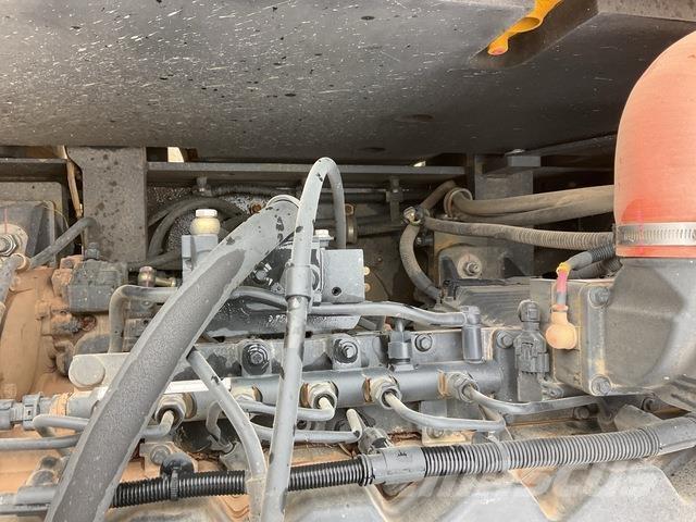 XCMG XE245DK Pásové rýpadlá