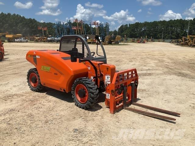 Xtreme XR619 Teleskopické manipulátory