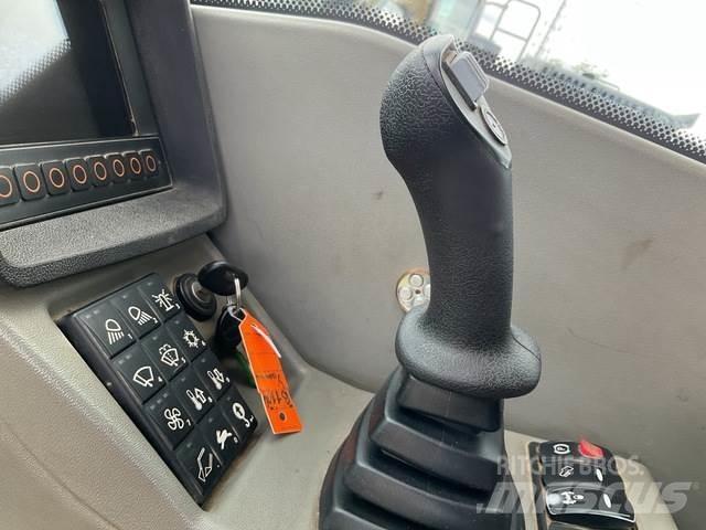 Yanmar B110W Kolesové rýpadlá