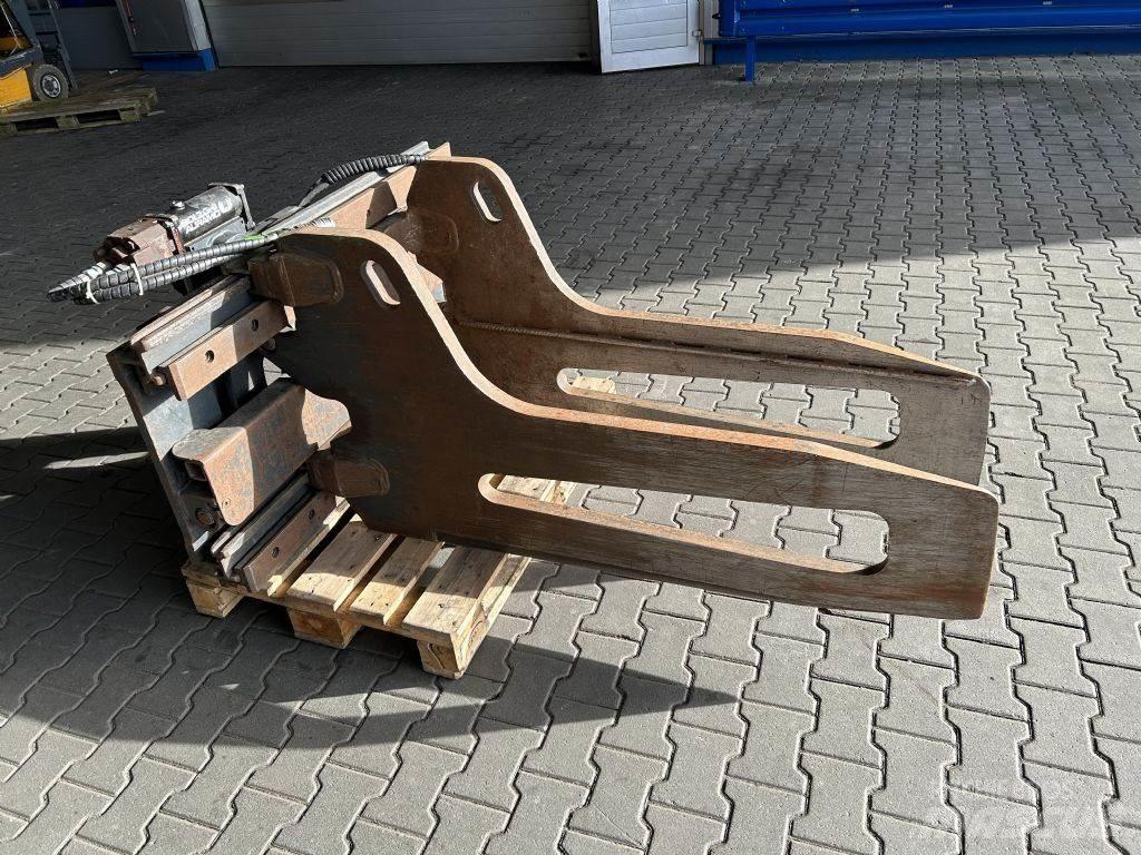 Bolzoni KG32GNB Čeľuste na balíky