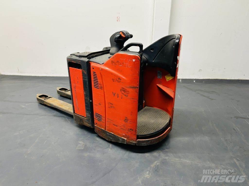 Linde T20SP Samohybné vozíky
