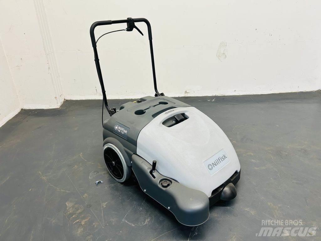 Nilfisk SW750 Zametacie stroje