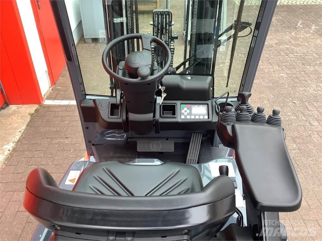 Toyota 8FBE16T Akumulátorové vozíky